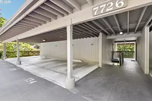 7726 SW Barnes Rd, Portland, OR 97225 - Photo 19