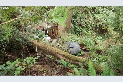 5046 N Loftus Rd, Florence, OR 97439 - Photo 11