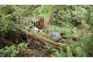 5046 N Loftus Rd, Florence, OR 97439 - Photo 11