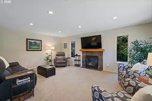 13852 Taylors Crest Ln, Lake Oswego, OR 97035 - Photo 17