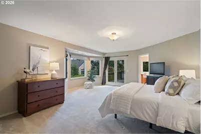 13852 Taylors Crest Ln, Lake Oswego, OR 97035 - Photo 19