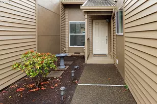 12625 SW Barberry Dr, Beaverton, OR 97008 - Photo 3