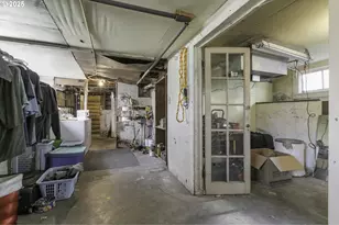 6131 SE 87th Ave, Portland, OR 97266 - Photo 31