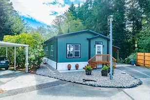 565 Shorepines Ct, Coos Bay, OR 97420 - Photo 3