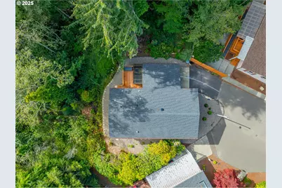 565 Shorepines Ct, Coos Bay, OR 97420 - Photo 35