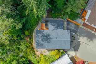 565 Shorepines Ct, Coos Bay, OR 97420 - Photo 35