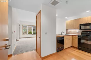 300 W 8th St, Vancouver, WA 98660 - Photo 7