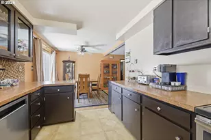 87700 Blek Dr, Veneta, OR 97487 - Photo 13