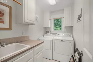 1943 NW Millcrest Pl, Portland, OR 97229 - Photo 31