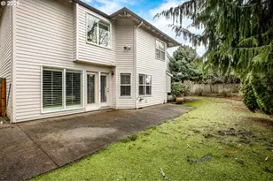 769 Nicole Dr, West Linn, OR 97068 - Photo 37