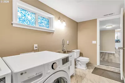 8516 N Calhoun Ave, Portland, OR 97203 - Photo 27