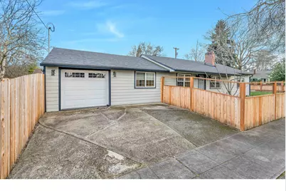 8516 N Calhoun Ave, Portland, OR 97203 - Photo 3