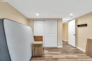 8516 N Calhoun Ave, Portland, OR 97203 - Photo 29