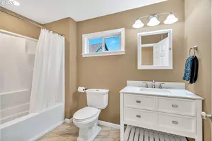 8516 N Calhoun Ave, Portland, OR 97203 - Photo 19