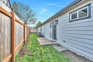 8516 N Calhoun Ave, Portland, OR 97203 - Photo 33