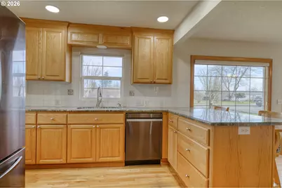 34140 SE Elm St, Scappoose, OR 97056 - Photo 5