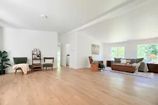 71 N Hobby Ct, Otis, OR 97368 - Photo 9