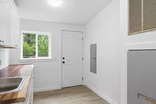 71 N Hobby Ct, Otis, OR 97368 - Photo 39