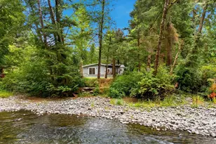 71 N Hobby Ct, Otis, OR 97368 - Photo 9