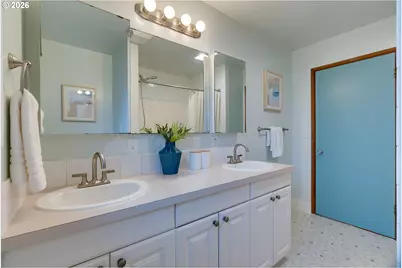 945 Cornell Ave, Gladstone, OR 97027 - Photo 25