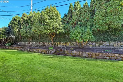 12640 NE Fremont St, Portland, OR 97230 - Photo 39
