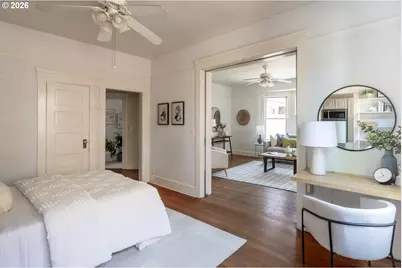 2127 NW Irving St #105, Portland, OR 97210 - Photo 17