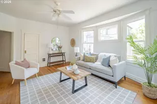 2127 NW Irving St, Portland, OR 97210 - Photo 9