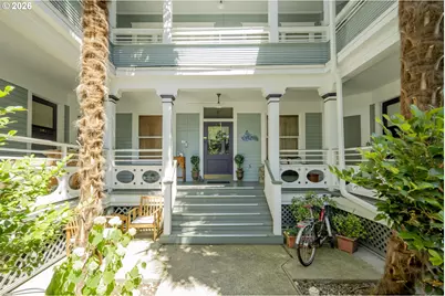 2127 NW Irving St #105, Portland, OR 97210 - Photo 3