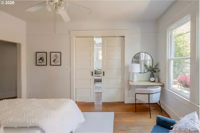 2127 NW Irving St #105, Portland, OR 97210 - Photo 15