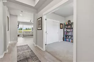 6302 SE McInnis St, Hillsboro, OR 97123 - Photo 3
