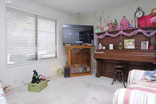 18521 SE Woodcock Ave, Milwaukie, OR 97267 - Photo 7