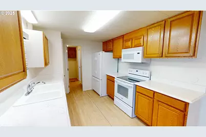 15889 Sunset Strip #102, Brookings, OR 97415 - Photo 9