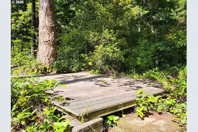 1230 Deady St, Port Orford, OR 97465 - Photo 39