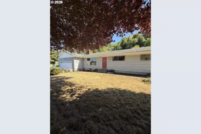 891 Rowe St, Reedsport, OR 97467 - Photo 1