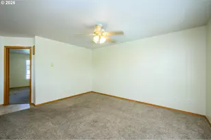 1411 NE Logan St, McMinnville, OR 97128 - Photo 15