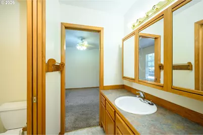 1411 NE Logan St, McMinnville, OR 97128 - Photo 21