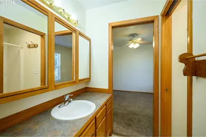 1411 NE Logan St, McMinnville, OR 97128 - Photo 19
