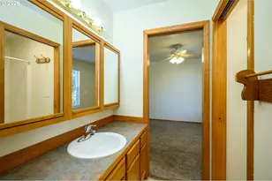 1411 NE Logan St, McMinnville, OR 97128 - Photo 19