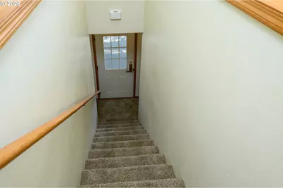 1411 NE Logan St, McMinnville, OR 97128 - Photo 5
