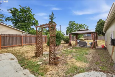 1427 Mill St, Springfield, OR 97477 - Photo 31
