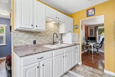 1427 Mill St, Springfield, OR 97477 - Photo 13