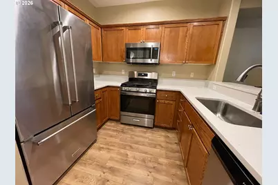 1622 SW San Mateo Ter, Beaverton, OR 97003 - Photo 9