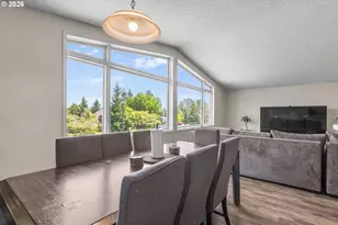 2021 SE Hale Dr, Gresham, OR 97080 - Photo 15