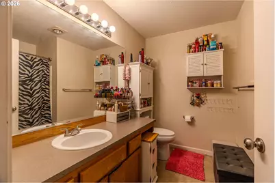 2567 NW 1st Dr, Gresham, OR 97030 - Photo 17