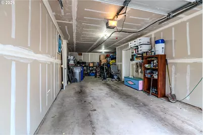 2567 NW 1st Dr, Gresham, OR 97030 - Photo 27