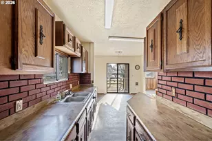 2669 Edison St, Eugene, OR 97401 - Photo 25