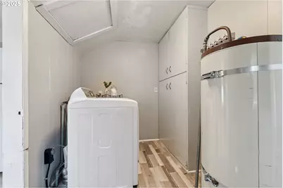 2318 E 13th St, The Dalles, OR 97058 - Photo 11