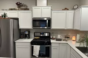 861 N 19th Ave, Cornelius, OR 97113 - Photo 9