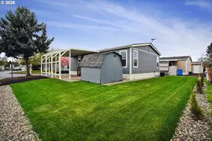 2768 Oakland Loop SE, Salem, OR 97317 - Photo 3