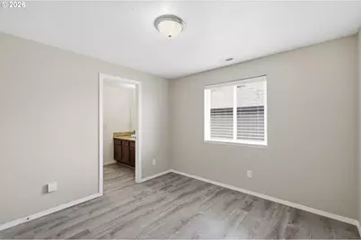 1961 Adelman Loop, Eugene, OR 97402 - Photo 23